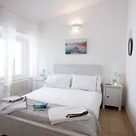 Vecchia Luna With Pool By Italian Lenno