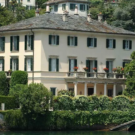 Vecchia Luna With Pool By Italian * Lenno