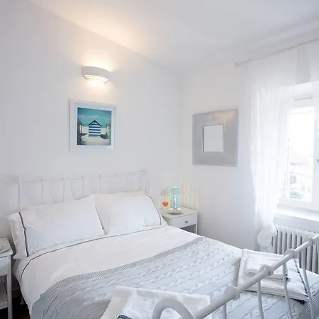 Vecchia Luna With Pool By Italian *