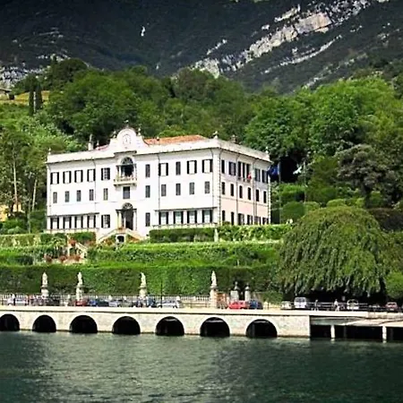 Vecchia Luna With Pool By Italian דירה *